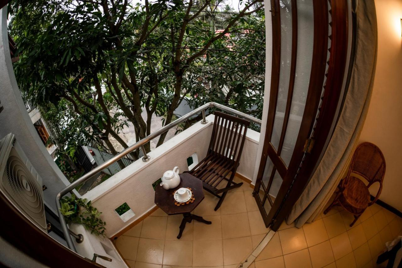 Shakuna Villa Хиккадува Экстерьер фото