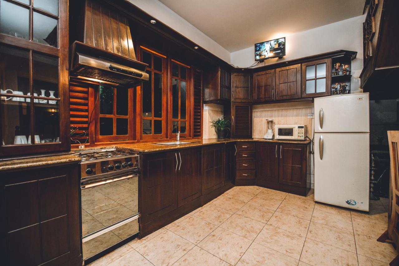 Shakuna Villa Хиккадува Экстерьер фото