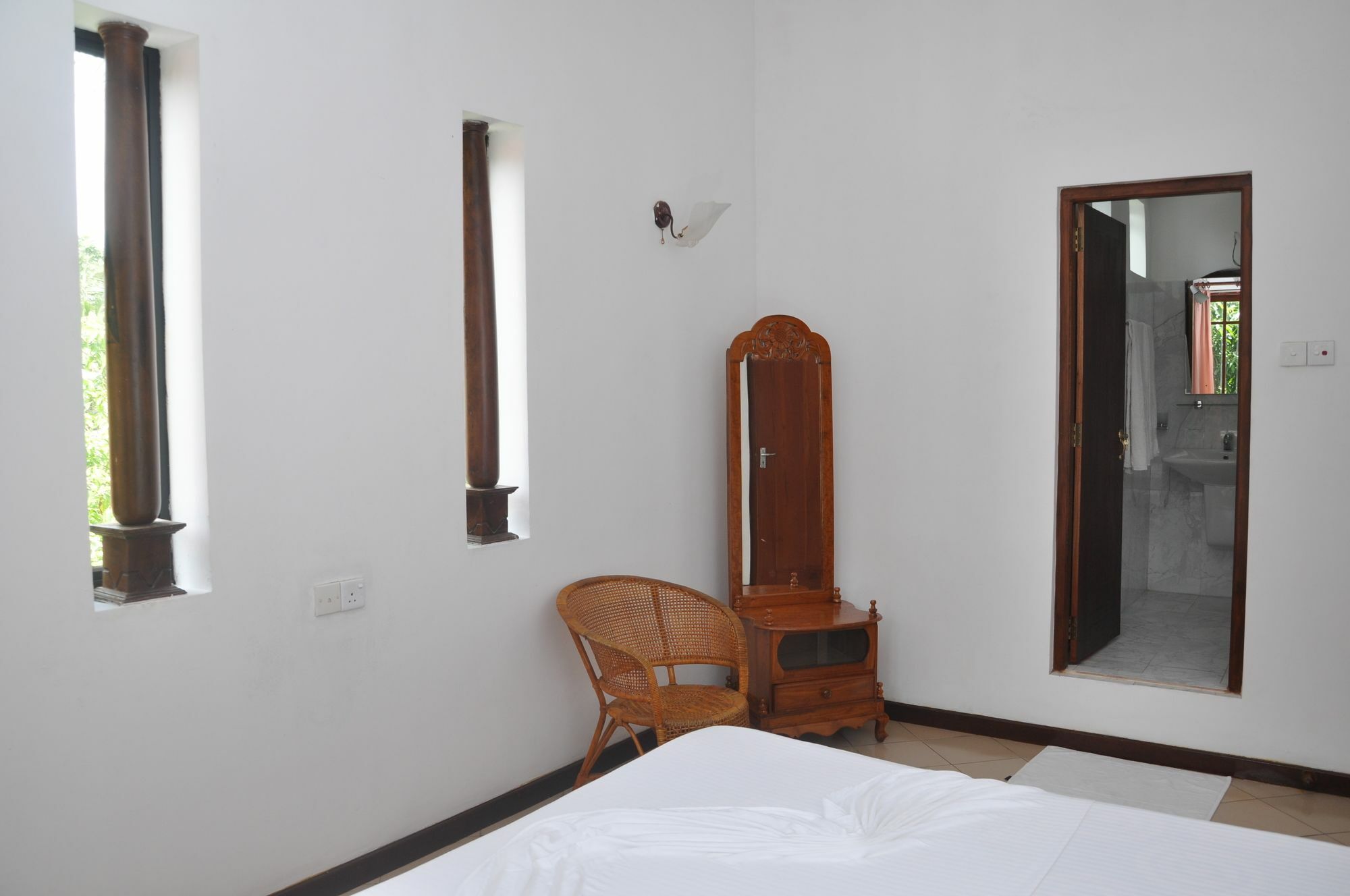 Shakuna Villa Хиккадува Экстерьер фото
